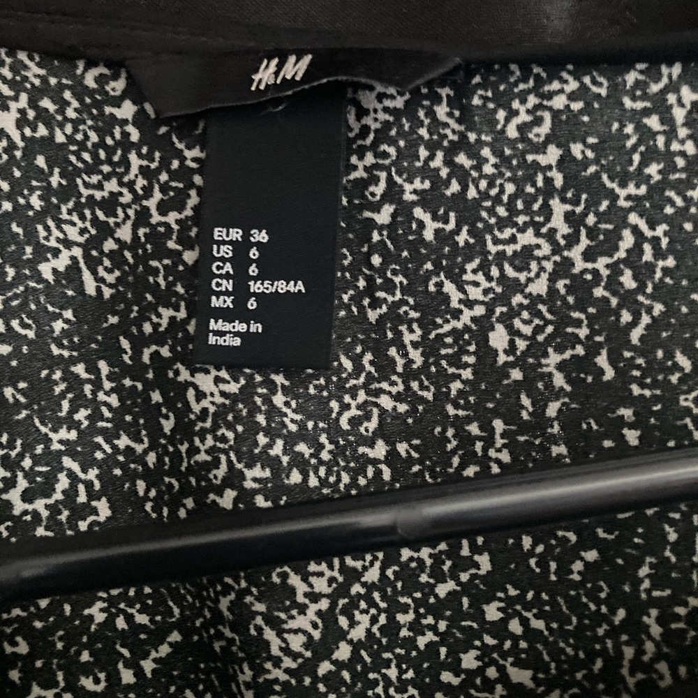 H & M jumper
